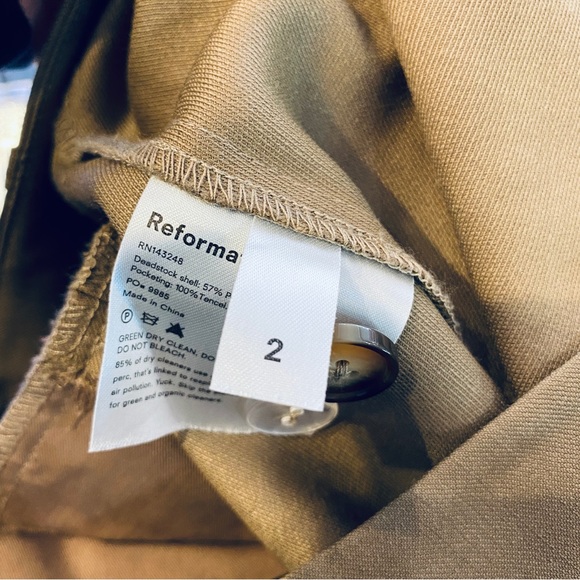 Reformation Pant - Picture 3 of 4